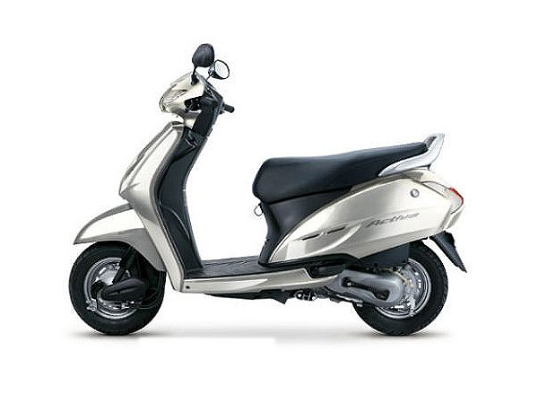 Activa scooter by honda #2